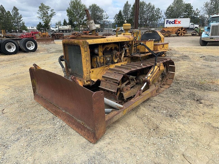 caterpillar-d2-image-1
