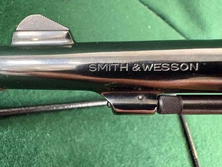 smith-&-wesson-38-s&w-spl-revolver-image-10