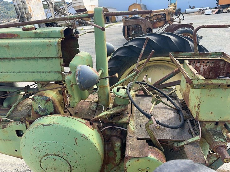 john-deere-model-a-image-11