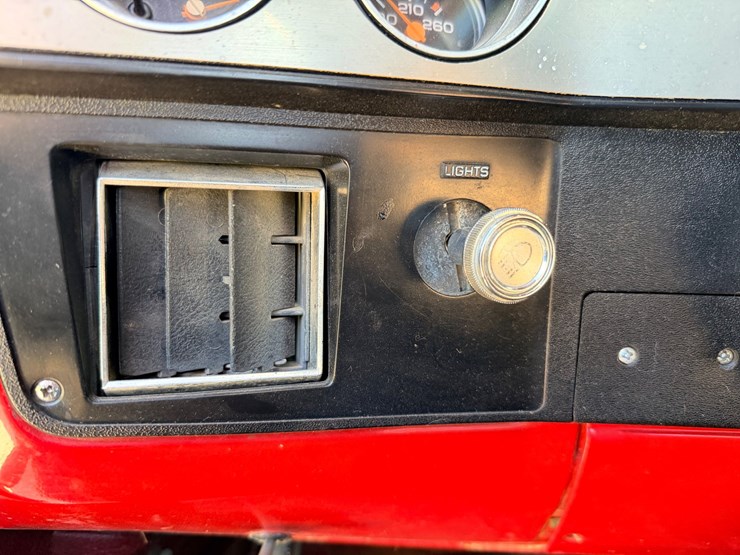 1986-chevrolet-k10-image-47