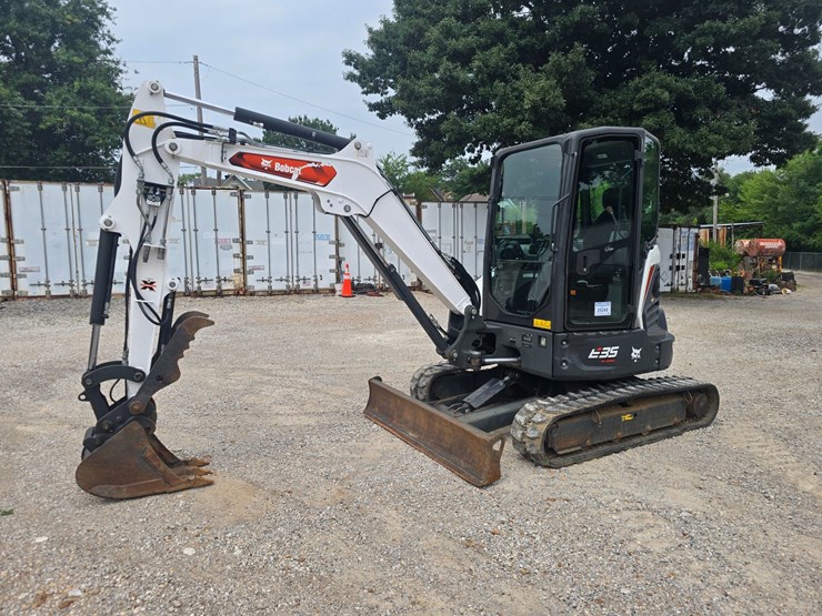 2022-bobcat-e35-image-4