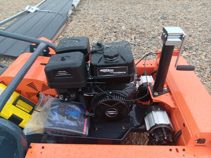 #l75-009-•-future-remote-control-lawn-mower-image-8