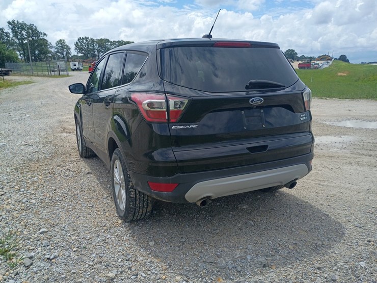 2017-ford-escape-image-5