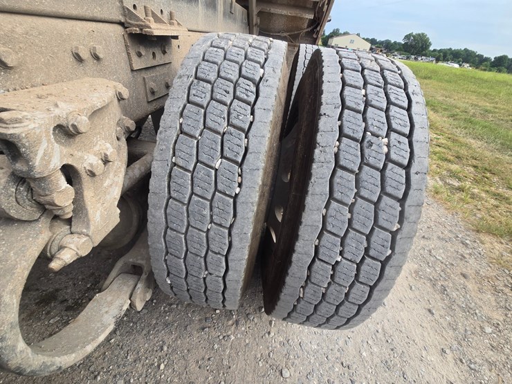 2007-kenworth-t2000-image-88