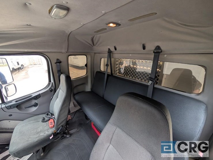 2012-freightliner-m2-stakebed-truck-image-25