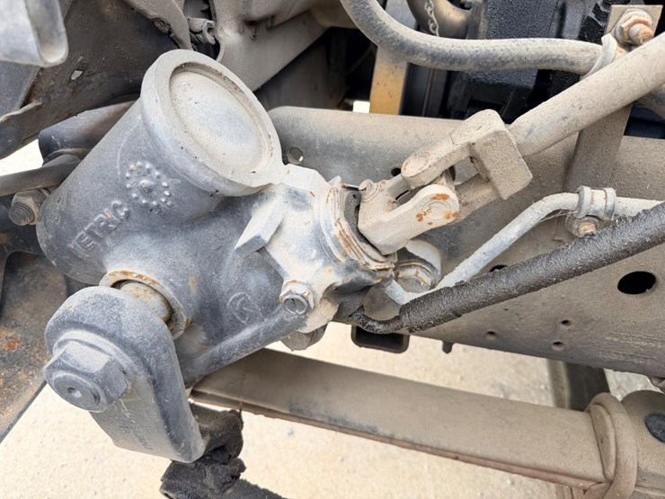 2001-caterpillar-3126-image-23