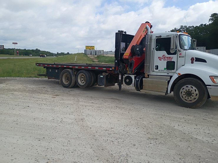 2012-kenworth-t370-image-16