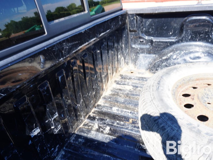 2011-ford-f150-xlt-image-17
