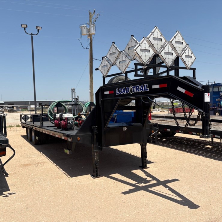 2022 LOAD TRAIL 30' X 102"