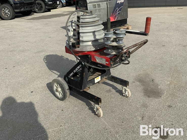 massey-ferguson-730-image-7