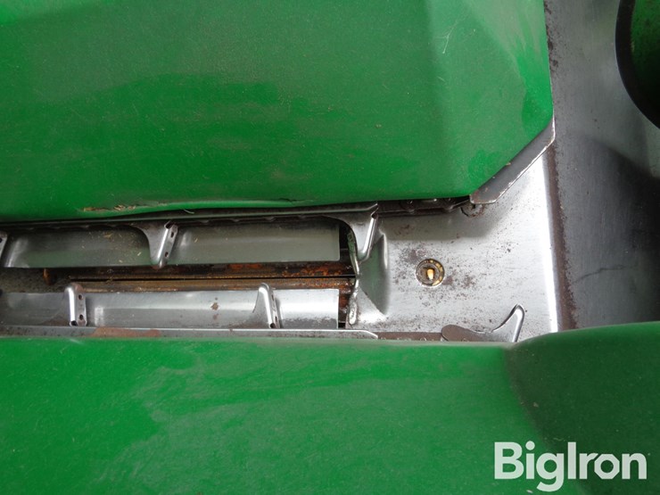 john-deere-444-image-15