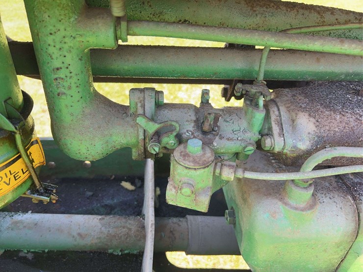 john-deere-b-image-44