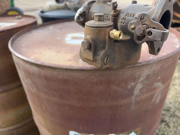 john-deere-16-image-8