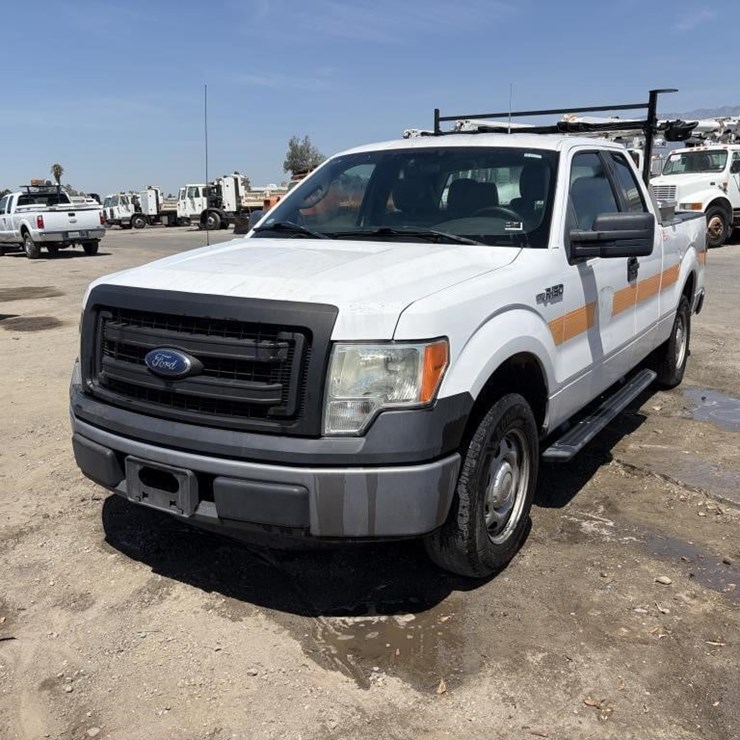 2013 FORD F150