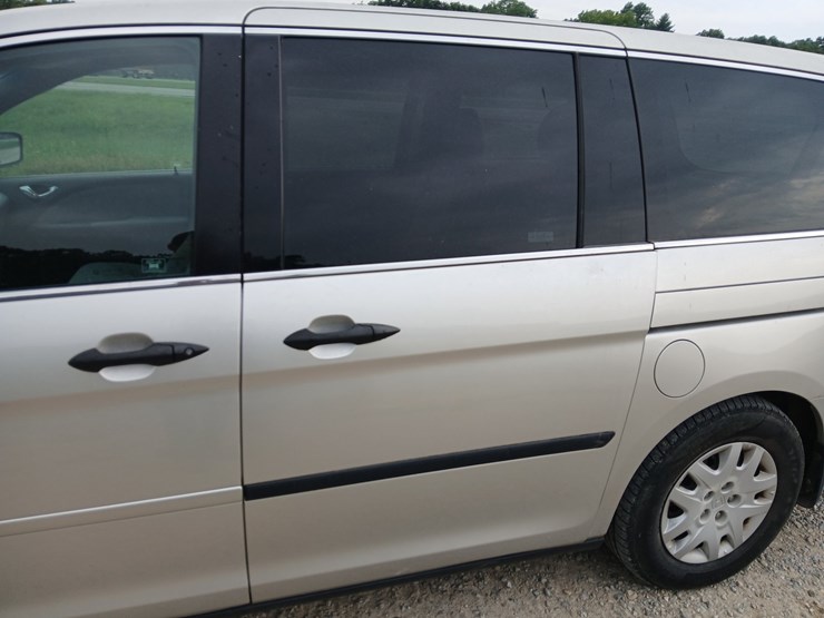 2008-honda-odyssey-image-58