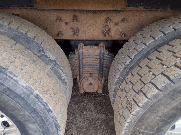 ox-bodies-16-ft-image-18