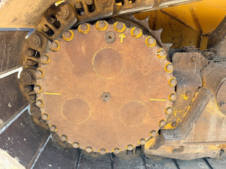 2017-deere-950k-image-87