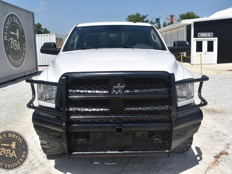2018-ram-2500-hd-image-9