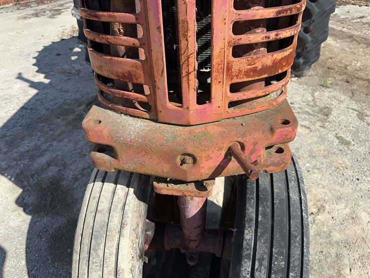 farmall-300-gas-image-48