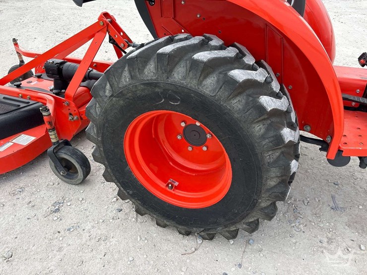 2019-kubota-l2501d-image-30