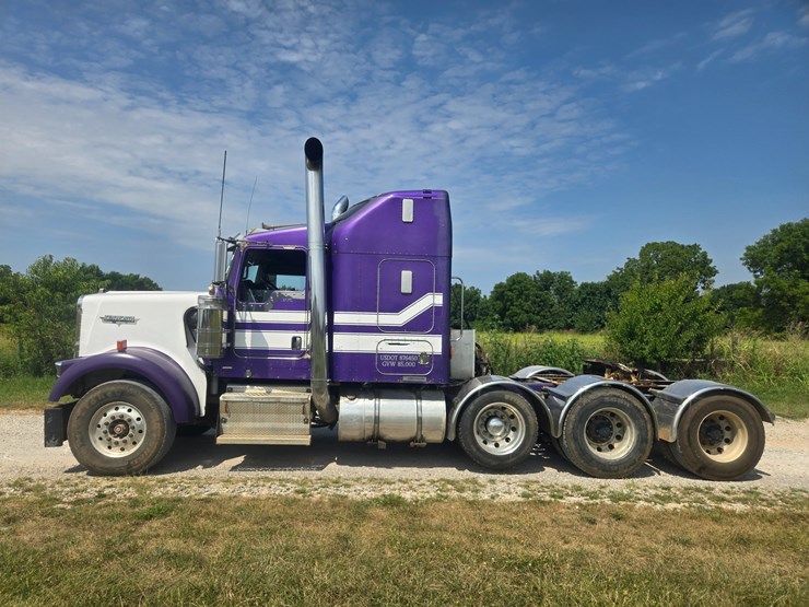 2006-kenworth-w900-image-7