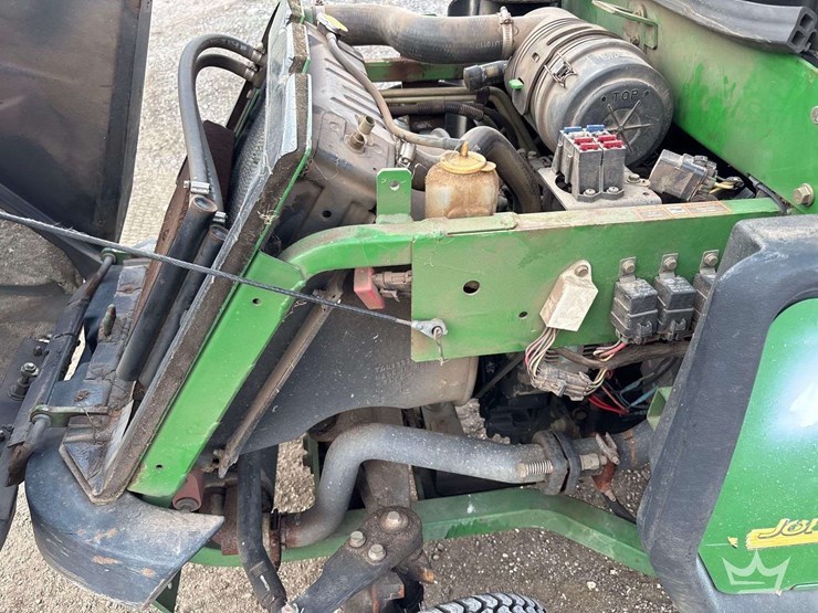 2004-john-deere-f1445-image-8