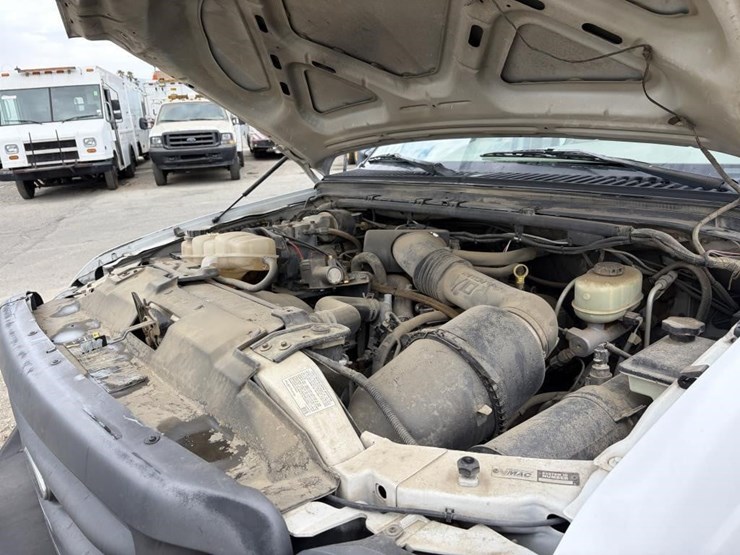 2003-ford-f450-xl-image-7