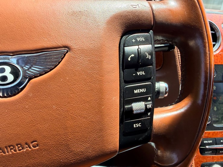#24158-•-2007-bentley-continental-passenger-car-image-43