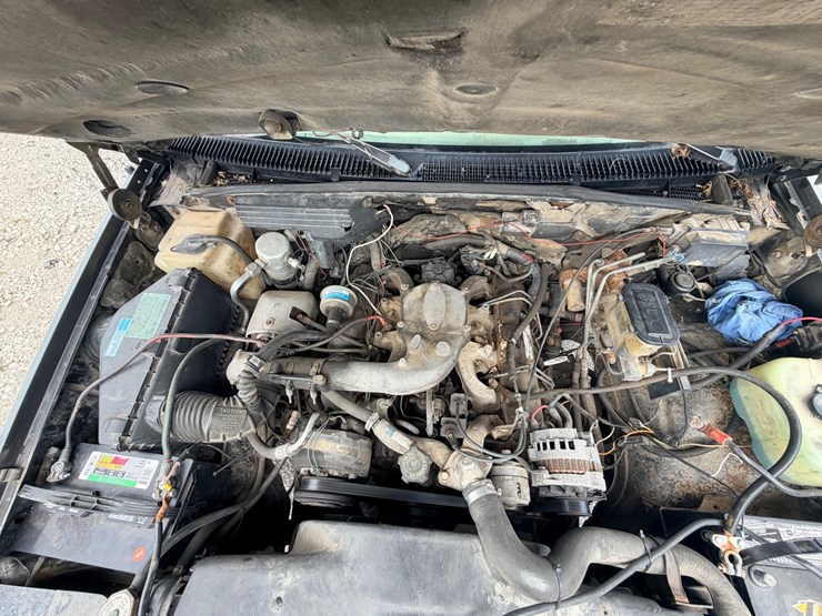 1993-chevrolet-k2500-image-30