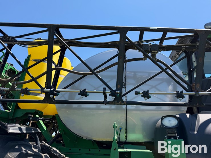 2014-john-deere-4940-image-17