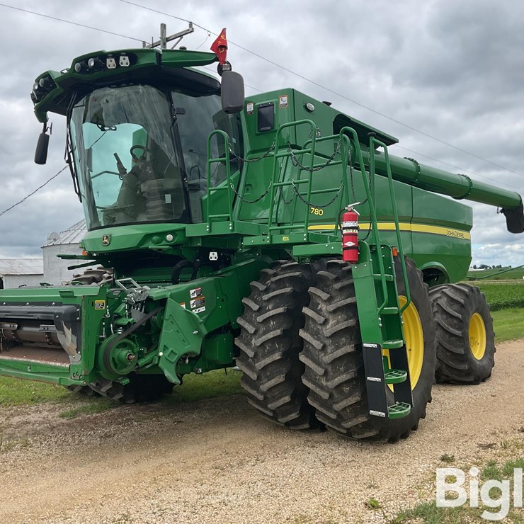 2022 JOHN DEERE S780