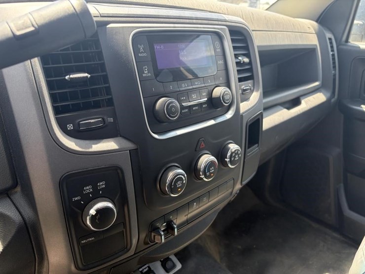 2014-dodge-ram-1500-image-21
