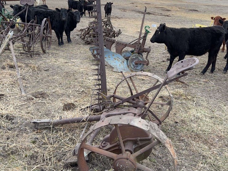 john-deere-no.-4-sickle-bar-mower-image-2