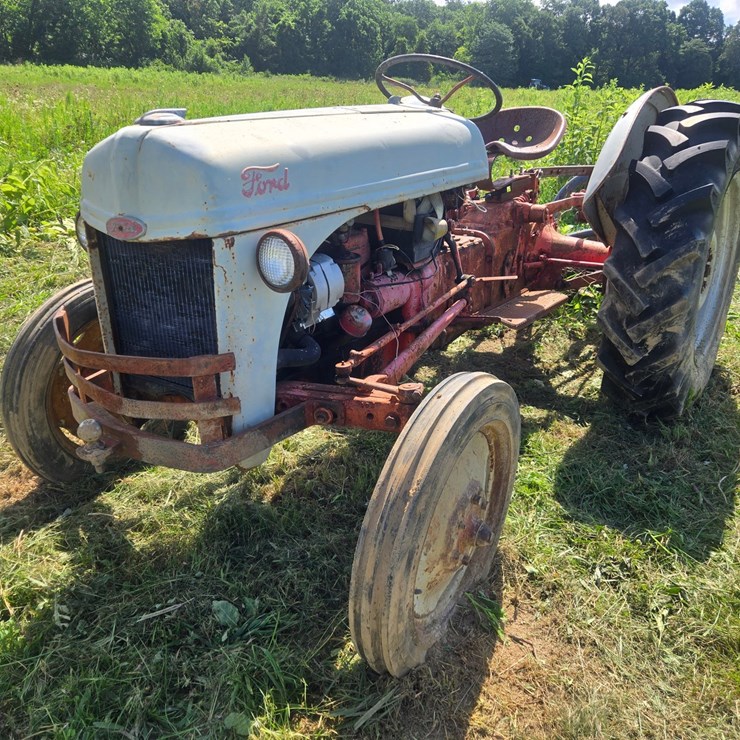 1950 FORD 8N