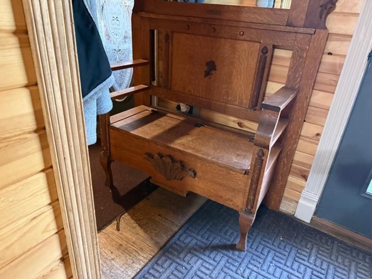 hall-tree-bench-w/mirror-image-4