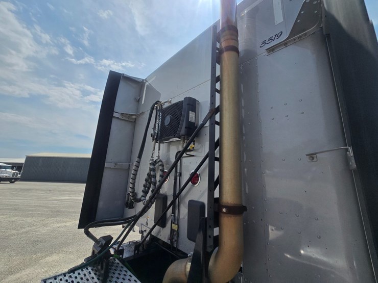 2019-kenworth-t680-image-91