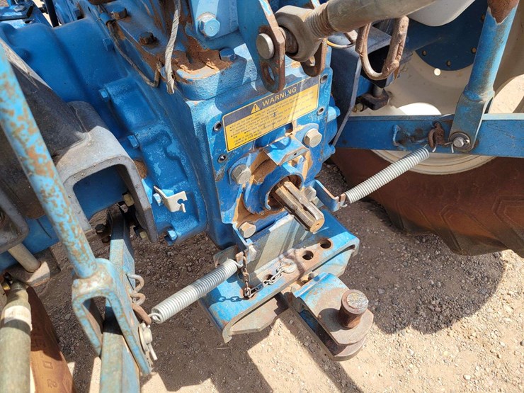 ford-tractor-image-8