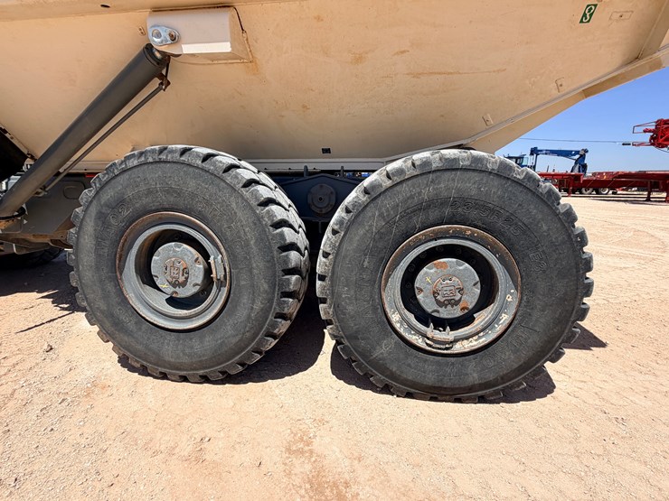 2019-terex-ta300-image-13