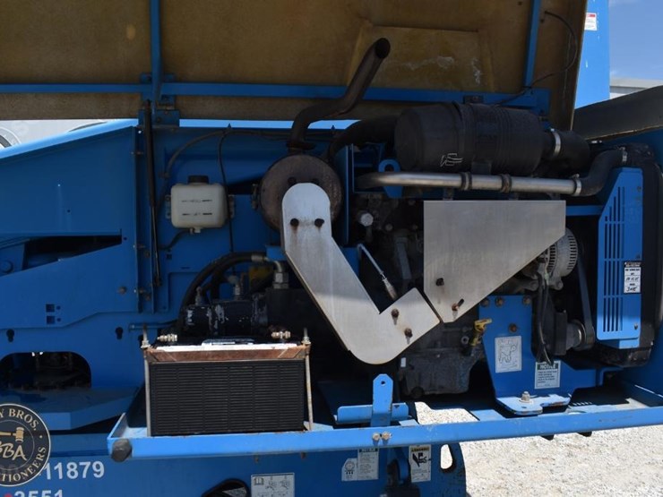 2007-genie-s40-image-23