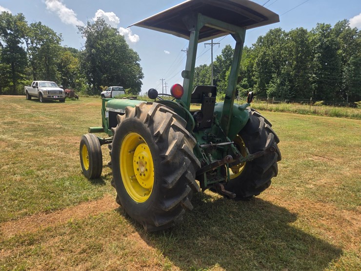 john-deere-2240-image-6