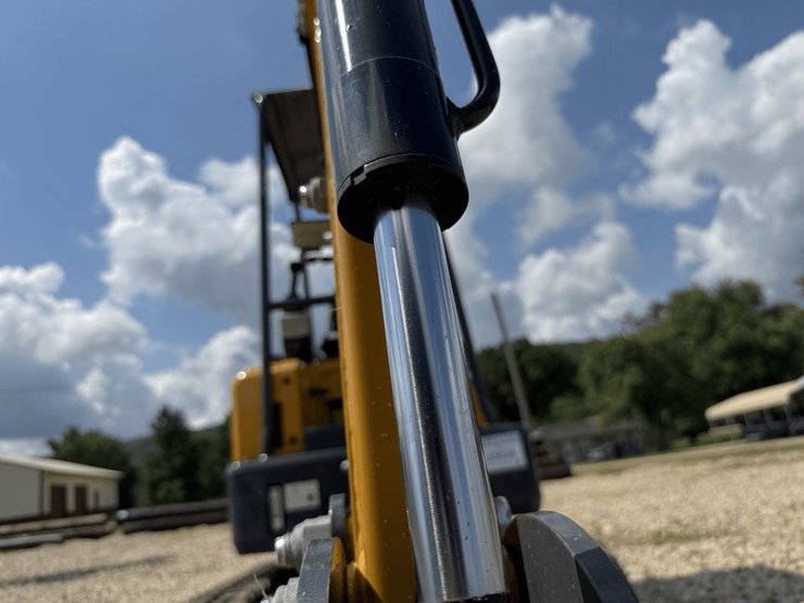 #25028-•-2025-mx20r-mini-excavator-image-41