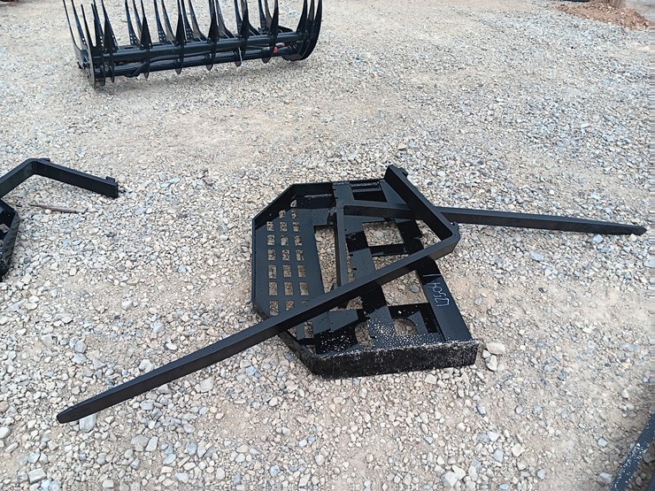 #l75-041-•-future-pallet-fork-skid-steer-attachment-image-4