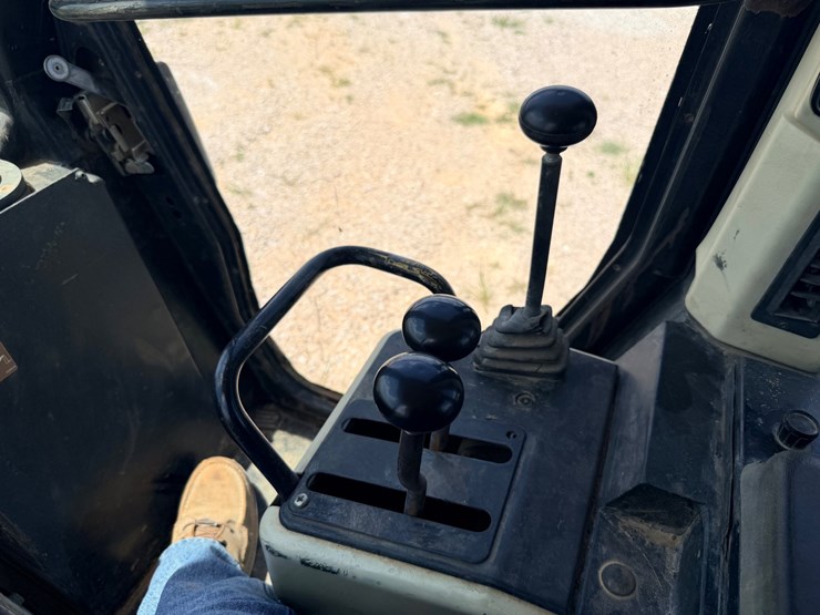 1997-caterpillar-953c-image-37
