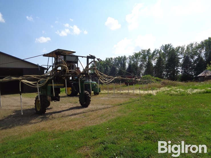 john-deere-6000-image-11