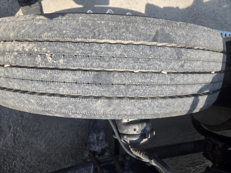 2019-kenworth-t680-image-41