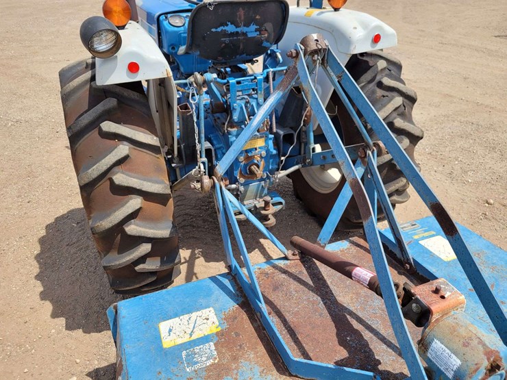 ford-tractor-image-6