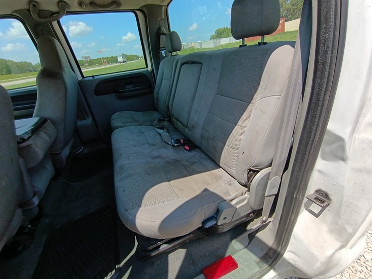 2007-ford-f550-image-62