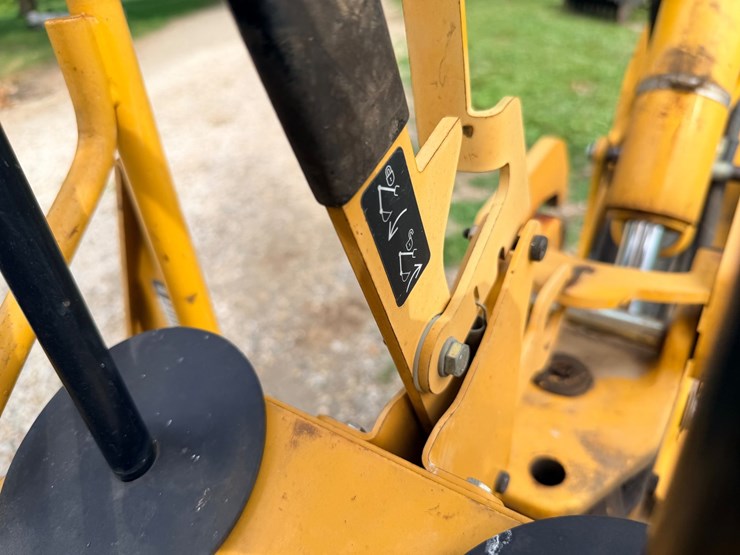 2007-john-deere-110-image-39