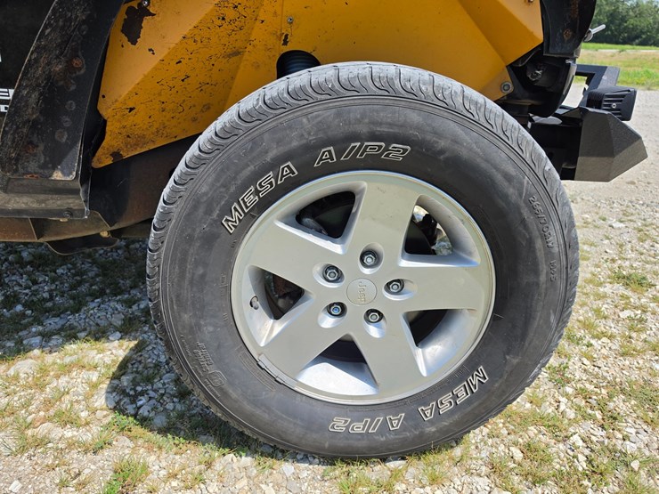 2015-jeep-wrangler-image-56