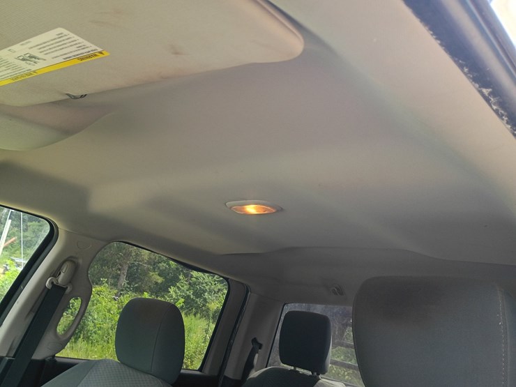 2014-dodge-3500-image-26
